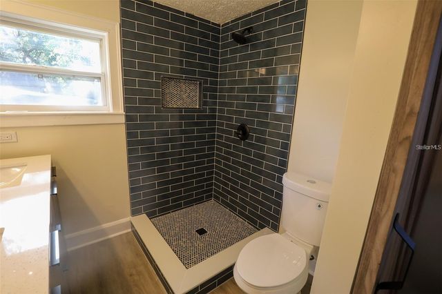 2521 4TH STREET S, St Petersburg, FL 33705