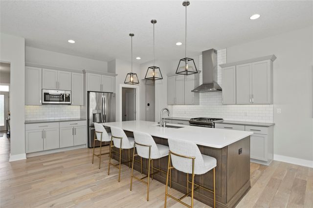 10181 Thorne Drive, West Des Moines, IA 50266