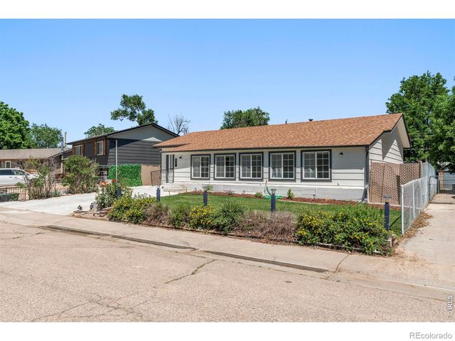 272 Ley Drive, La Salle, CO 80645