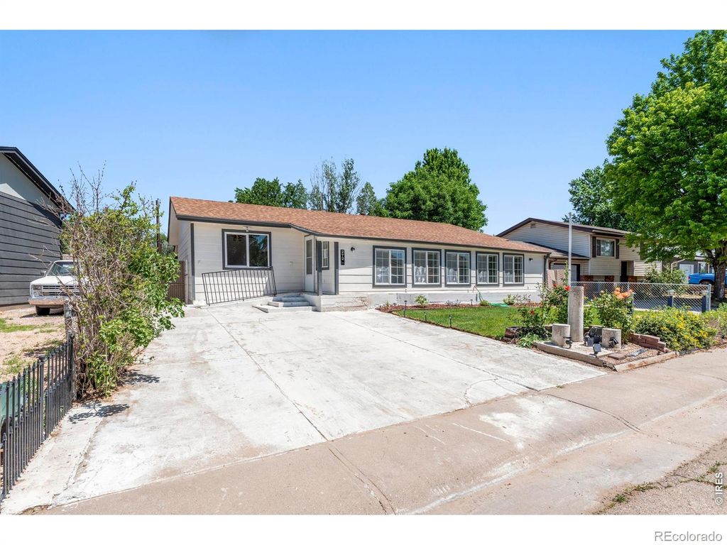 272 Ley Drive, La Salle, CO 80645