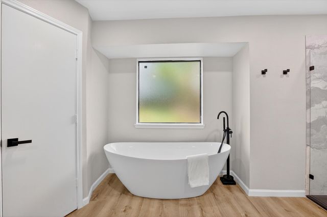 1630 Beaver Creek Drive, Duncanville, TX 75137