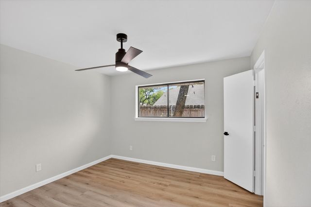 1630 Beaver Creek Drive, Duncanville, TX 75137