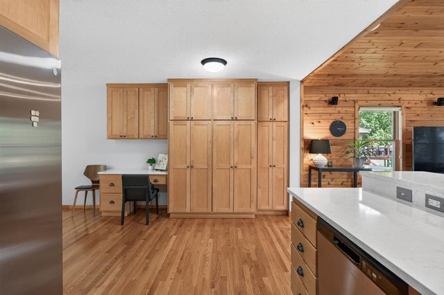 17351 Barberry Circle, Eden Prairie, MN 55346