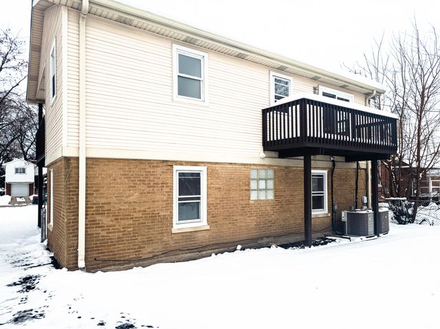 1904 S Fairview Avenue, Park Ridge, IL 60068