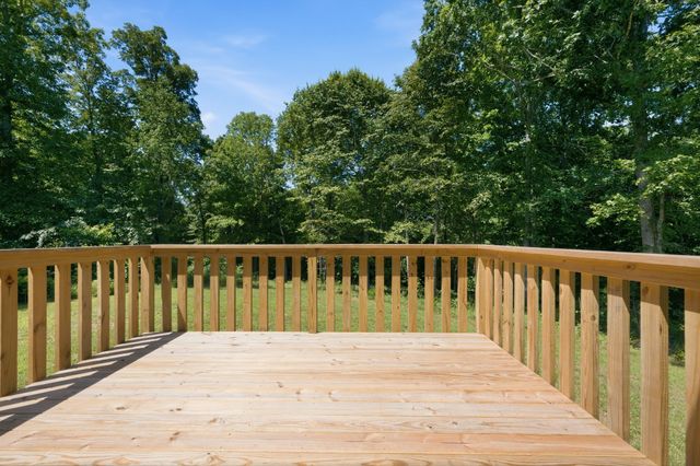 3033 Bowker Road, Charlotte, TN 37036
