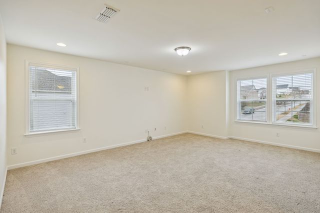 1791 Stonewater Dr, Hermitage, TN 37076