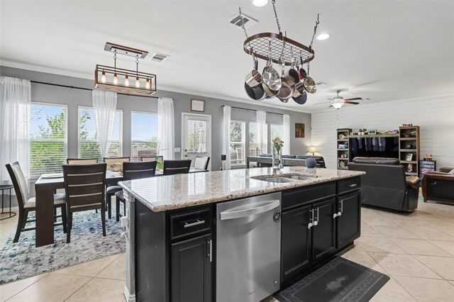 5845 Kleberg TRL, Austin, TX 78747