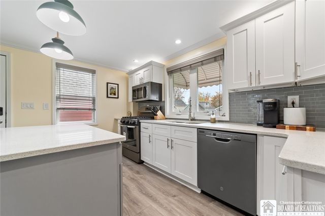 79 North Ocelot Street, Dunkirk, NY 14048