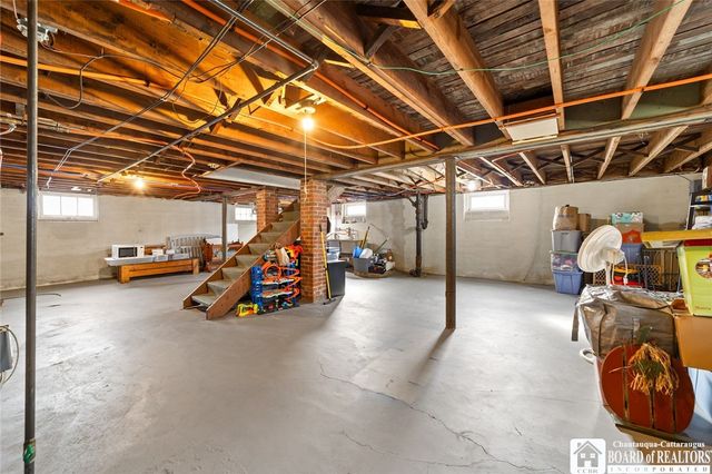 79 North Ocelot Street, Dunkirk, NY 14048