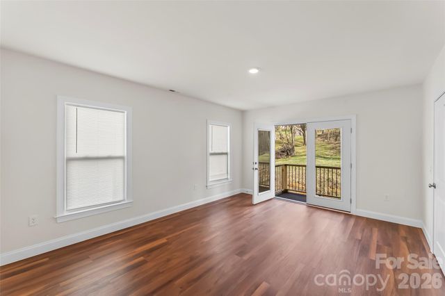 262 Old Bristol Road, Boone, NC 28607