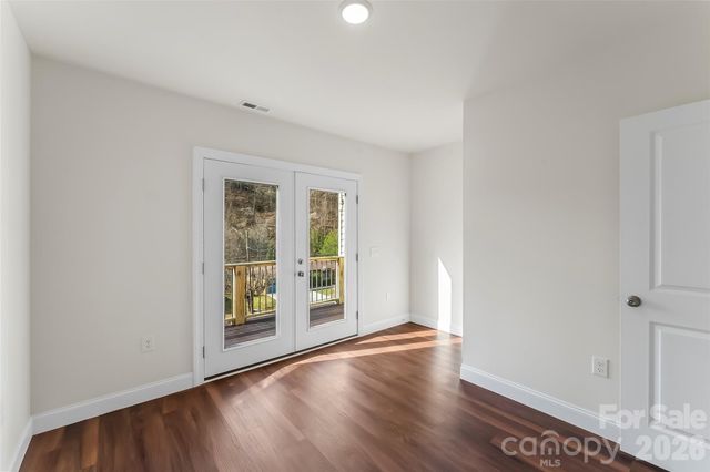 262 Old Bristol Road, Boone, NC 28607