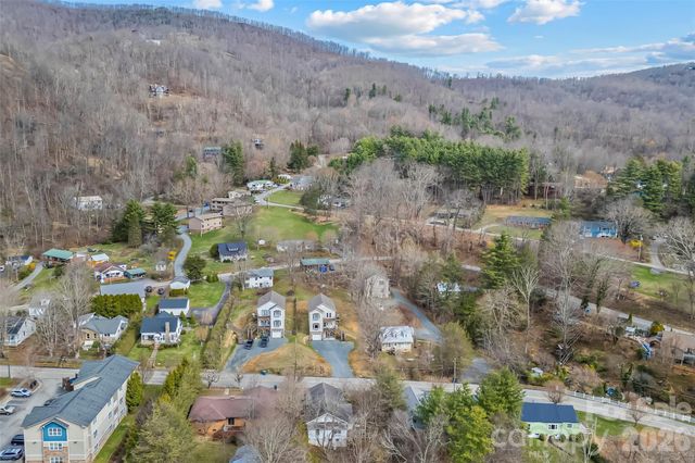262 Old Bristol Road, Boone, NC 28607