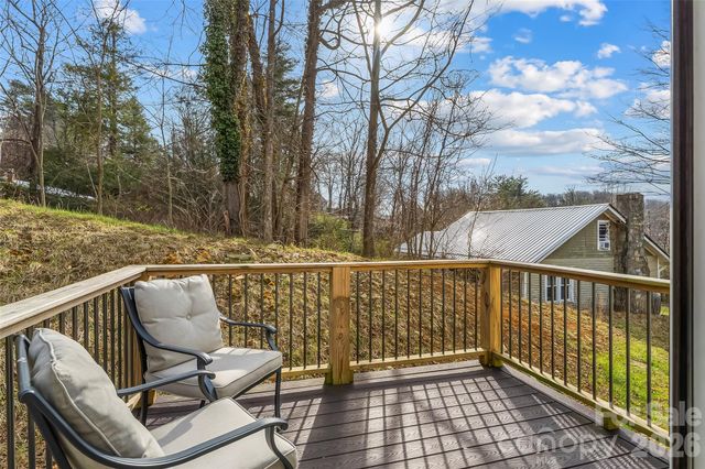 262 Old Bristol Road, Boone, NC 28607