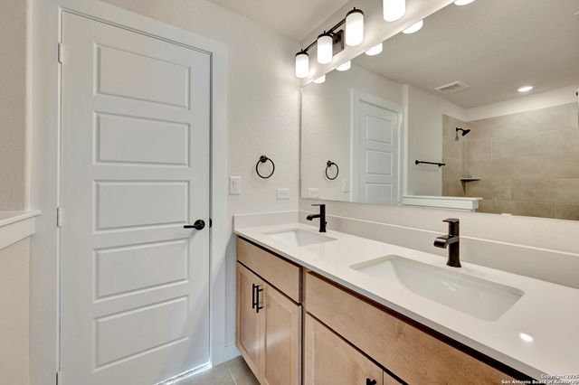 126 Trifle, New Braunfels, TX 78130