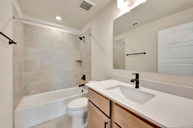 126 Trifle, New Braunfels, TX 78130