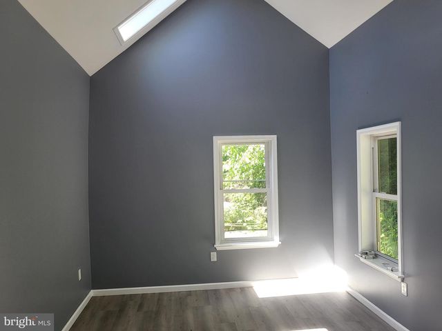 79 E WYOMISSING AVE, Mohnton, PA 19540
