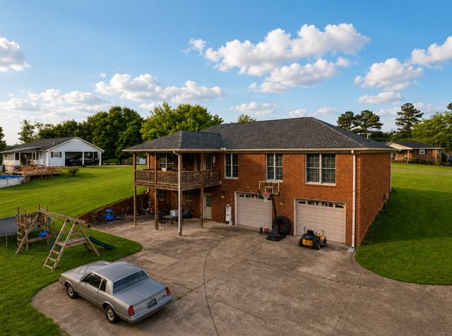410 Eells St, Loretto, TN 38469