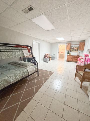 410 Eells St, Loretto, TN 38469
