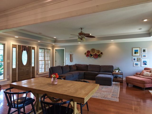 410 Eells St, Loretto, TN 38469