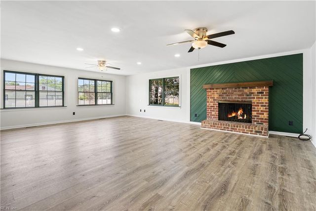 3449 Petunia CRES, Virginia Beach, VA 23453