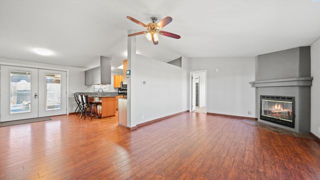 67710 N Lob Lane, Benton City, WA 99320