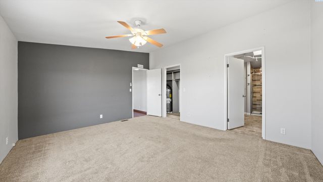 67710 N Lob Lane, Benton City, WA 99320