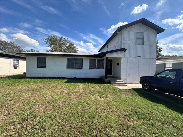 1722 Hillcrest Street, Mesquite, TX 75149