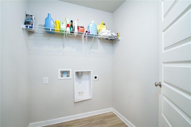 6230 Stream Bank Drive, Theodore, AL 36582