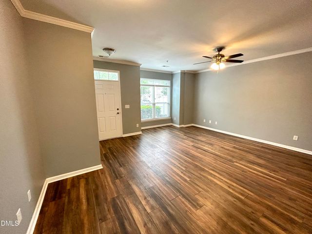 2210 Raven, Raleigh, NC 27614