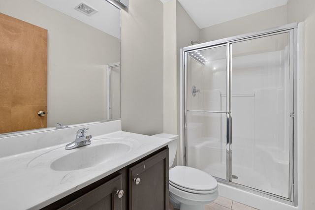 18020 Charlotte Drive, Lansing, IL 60438