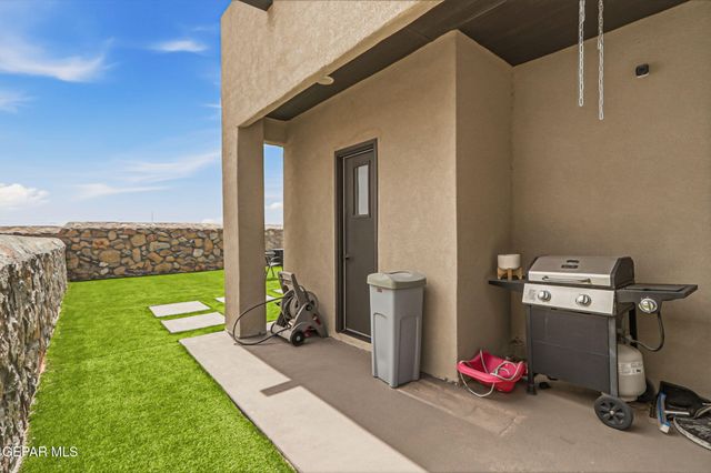 13066 GRANTHAM Lane, El Paso, TX 79928