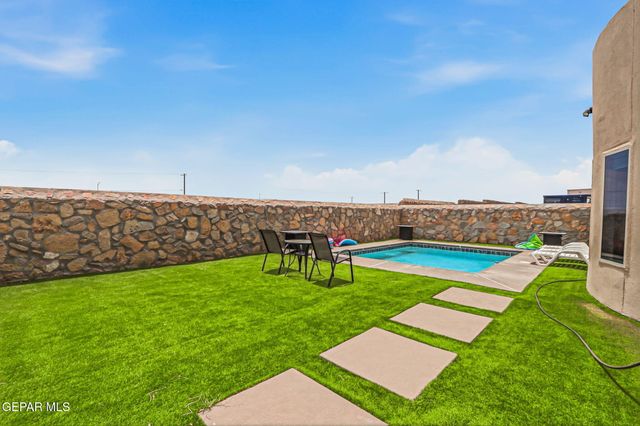 13066 GRANTHAM Lane, El Paso, TX 79928