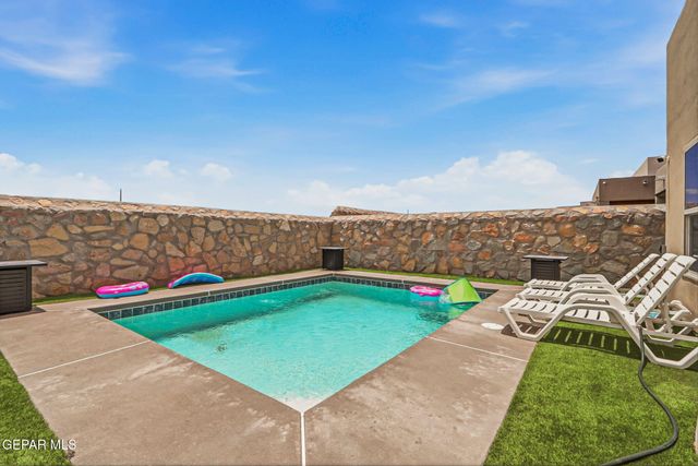 13066 GRANTHAM Lane, El Paso, TX 79928