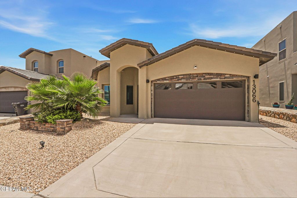13066 GRANTHAM Lane, El Paso, TX 79928