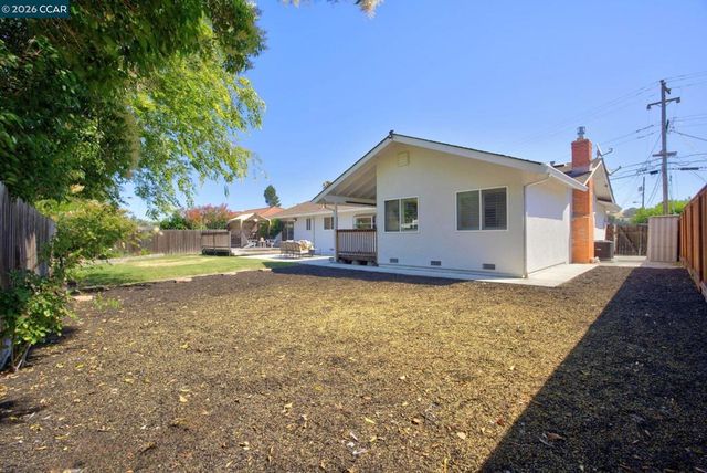 827 Wilmore Ave, Concord, CA 94518
