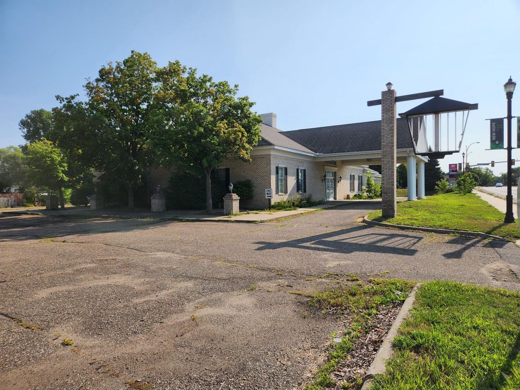 7300 42nd Avenue N, New Hope, MN 55427 — photo 3