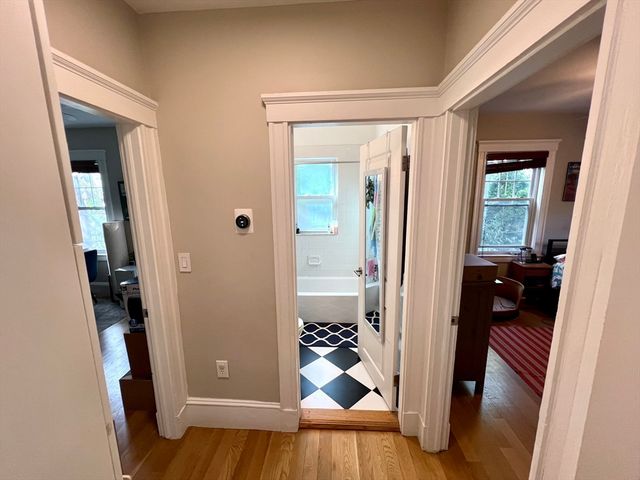 29 Wood Street 1, Cambridge, MA 02140