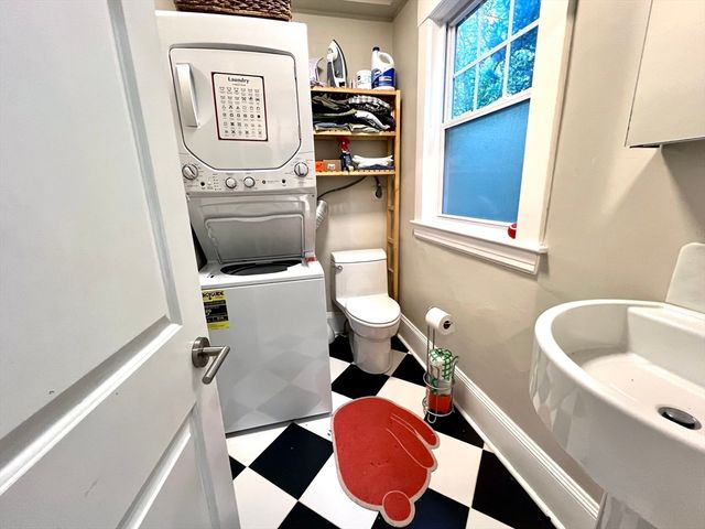 29 Wood Street 1, Cambridge, MA 02140