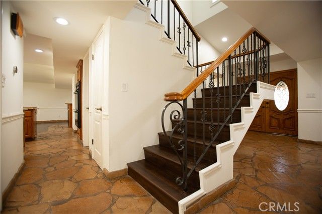 24512 Pat Place, Woodland Hills (los Angeles), CA 91367
