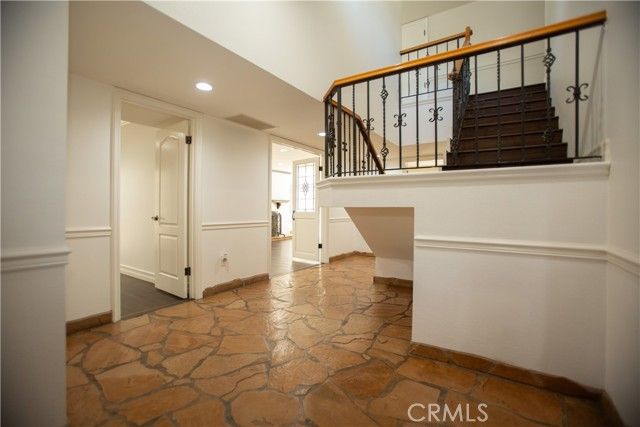 24512 Pat Place, Woodland Hills (los Angeles), CA 91367