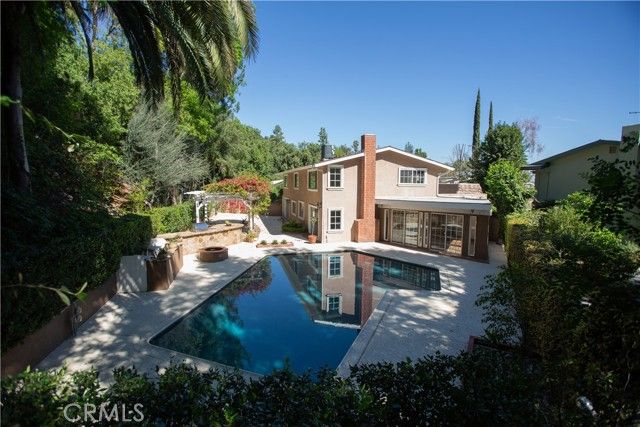 24512 Pat Place, Woodland Hills (los Angeles), CA 91367