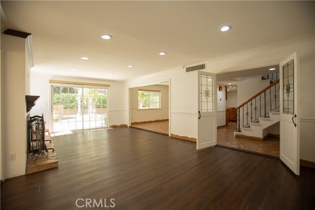 24512 Pat Place, Woodland Hills (los Angeles), CA 91367