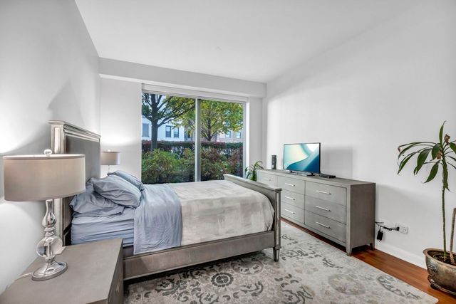 60 E MONROE Street 1508, Chicago, IL 60603