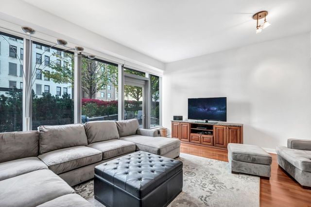 60 E MONROE Street 1508, Chicago, IL 60603