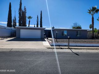 7612 E 39th Street, Tucson, AZ 85730