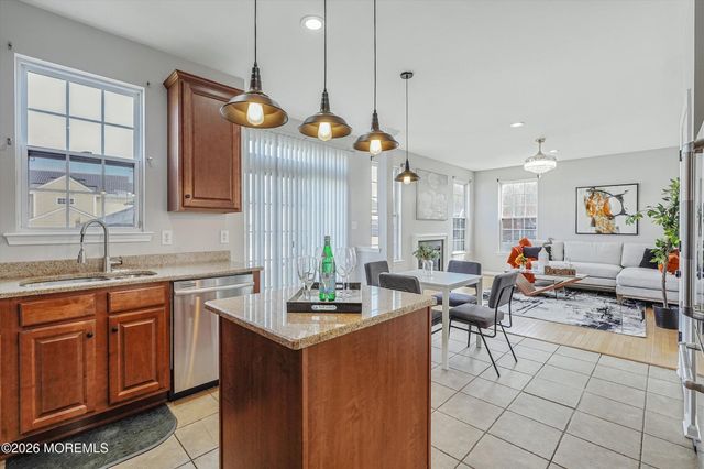 4 Harvest Lane, Pemberton, NJ 08068