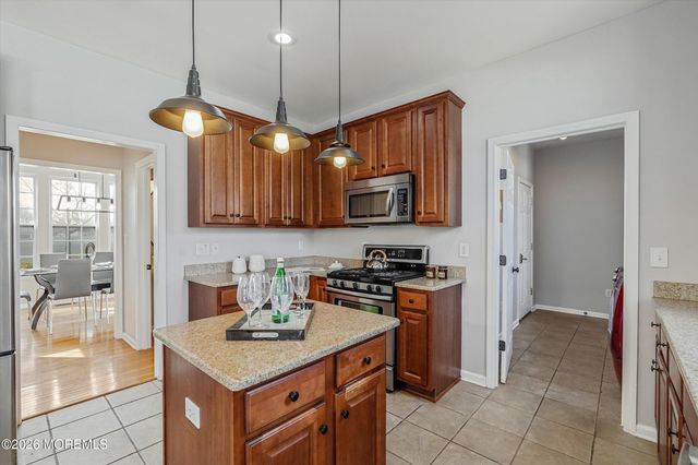 4 Harvest Lane, Pemberton, NJ 08068