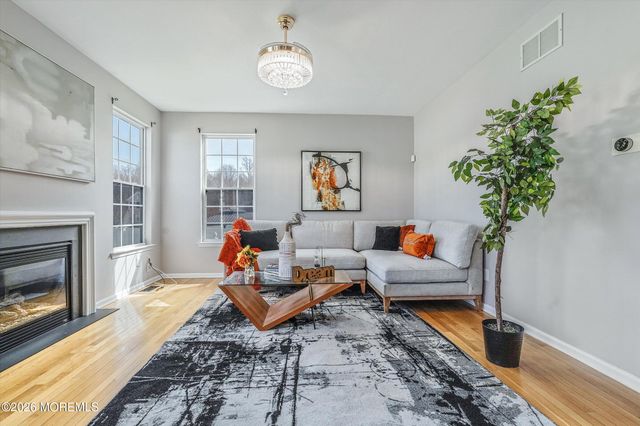 4 Harvest Lane, Pemberton, NJ 08068