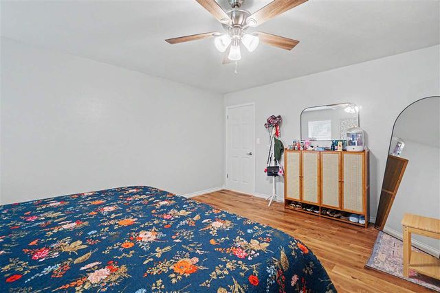 3817 SE Camelot Dr, Lawton, OK 73501