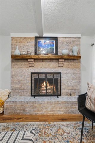 3817 SE Camelot Dr, Lawton, OK 73501
